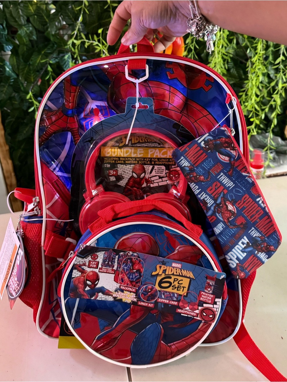 Marvel Spider-Man 6-Piece Kids Set in Red and Blue